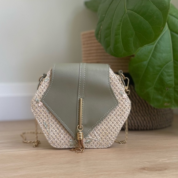 Vintage Crosshatch Purse - Picture 2 of 5